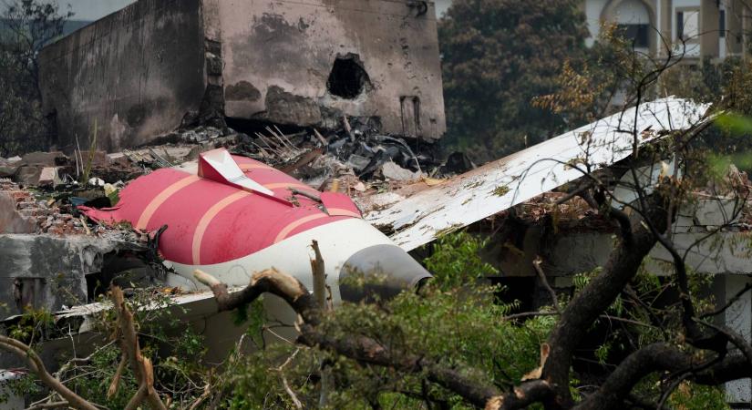 Az Air India gép már felszálláskor bajban volt – kiszivárgott, mi romolhatott el