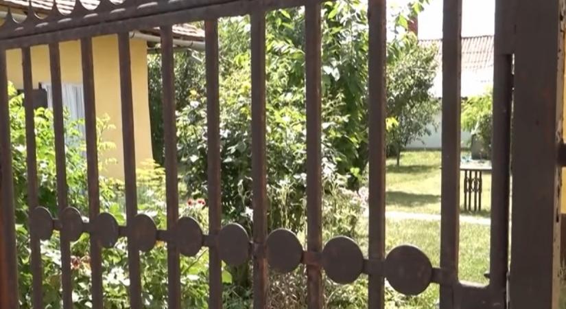 A helyiek közül senkinek sem tűnt fel, hogy Mezőtúron él a 13 éve keresett, Olaszországból eltűnt gyerek