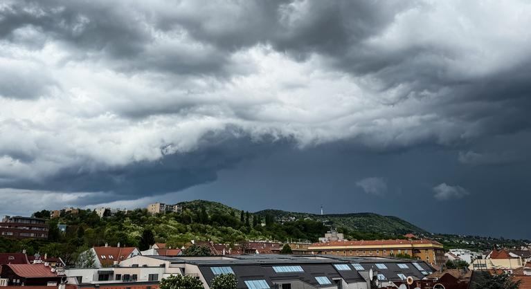 Több vármegyére is kiadták a figyelmeztetést