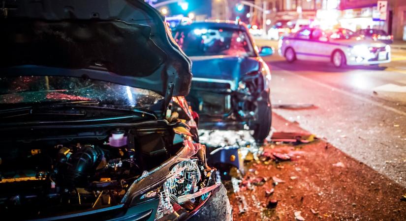 Az oltatlanok és a közlekedési balesetek rejtett összefüggésére figyelmeztetnek a kutatók