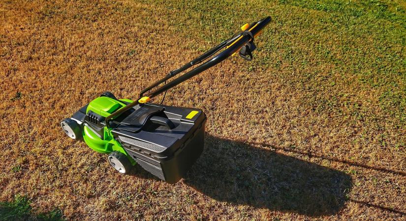 Legjobb elektromos fűnyírók 2025-ben – Útmutató és tippek