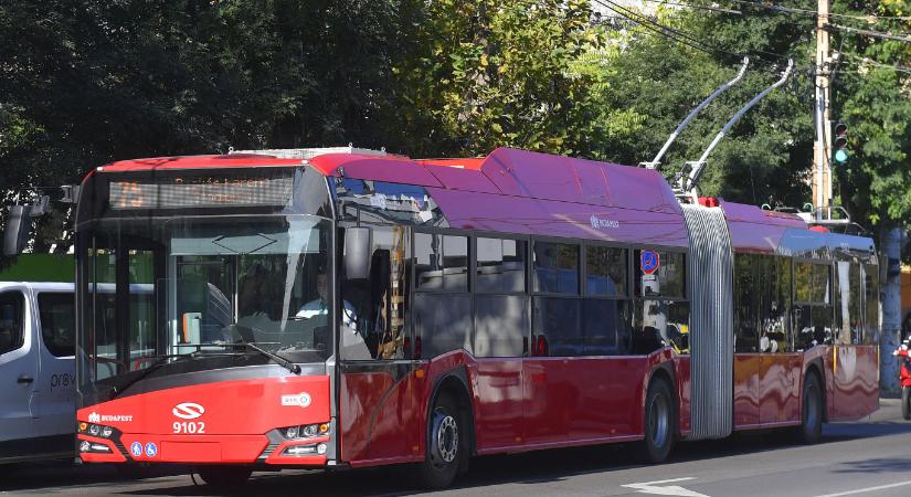 NER-es cégek keresnek a BKV reklámfelületein, Baranyi Krisztina új rendszert szeretne