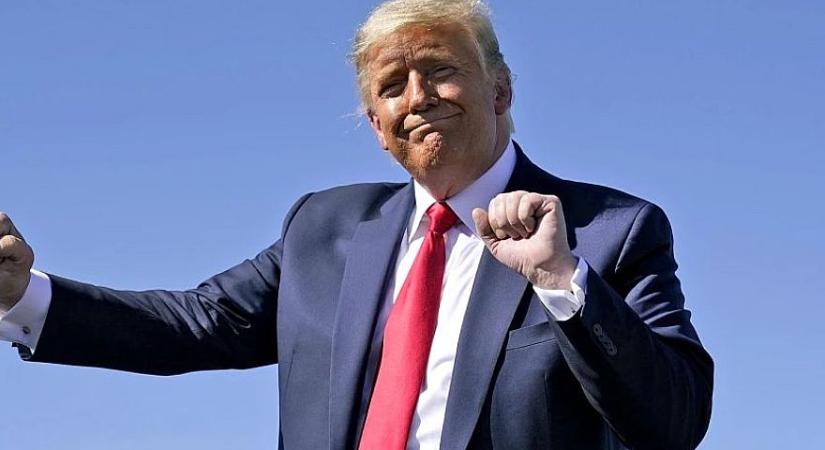 Saját mobilszolgáltatás indít és okostelefont ad ki Donald Trump