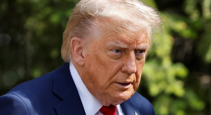 Trump figyelmeztet: hagyják el azonnal Teheránt