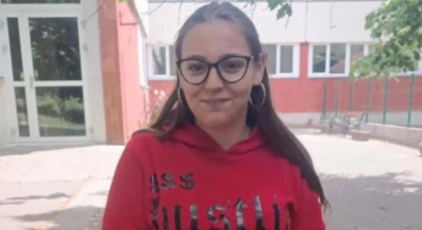Eltűnt Napsugár - A bájos kislányt a tiszaújvárosi rendőrök is keresik