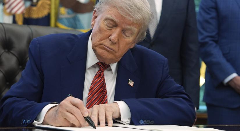Újabb országokra terjesztené ki a beutazási tilalmat Donald Trump