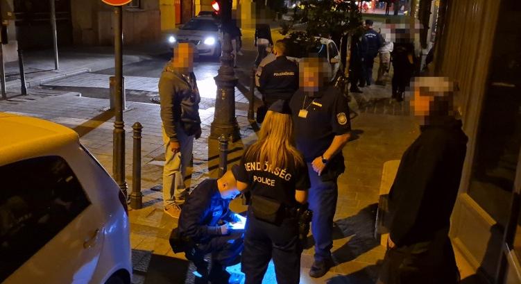 Ellepték a hatóságok a budapesti belvárost