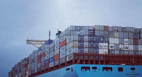 Őrület van a logisztikai piacon – Mindent a vámok előtt akarnak behozni