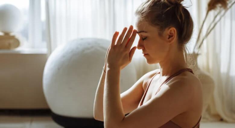 Arcjóga és gua sha – Természetes lifting otthon