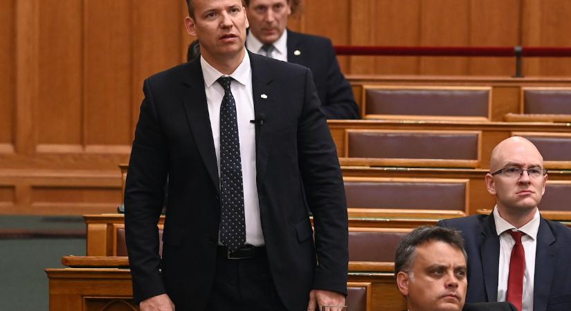 Toroczkai László: A devizaalapú hitelezés aljas csalássorozat volt
