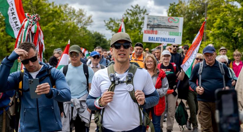 Magyar Péter Orbánnak üzent: Mindenki számára világos, hogy egyedül önök készülnek háborúra