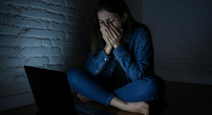 Kreatív alkotók tűnhetnek el az internetről a negatív kommentek hatására