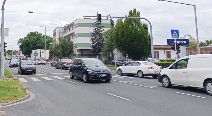 Inkább kerülje el ezt a szombathelyi útszakaszt - óriási a torlódás