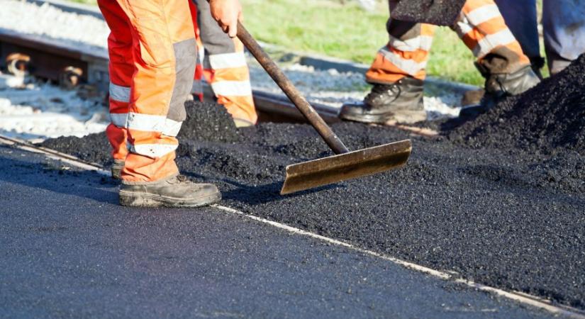 Szilágyság: több megyei útszakaszt újítanak fel