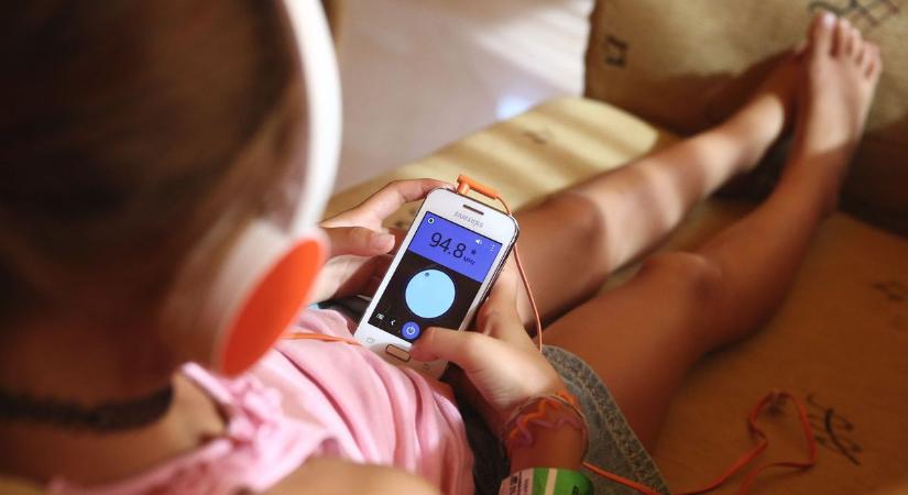 Szeretnéd tudni, hogy milyen weboldalakat nézeget a gyermeked? Adunk pár tippet