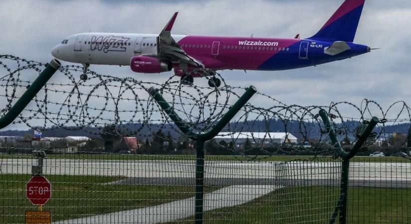 Újabb rossz hírt kapott a Wizz Air, tovább szakad a részvény