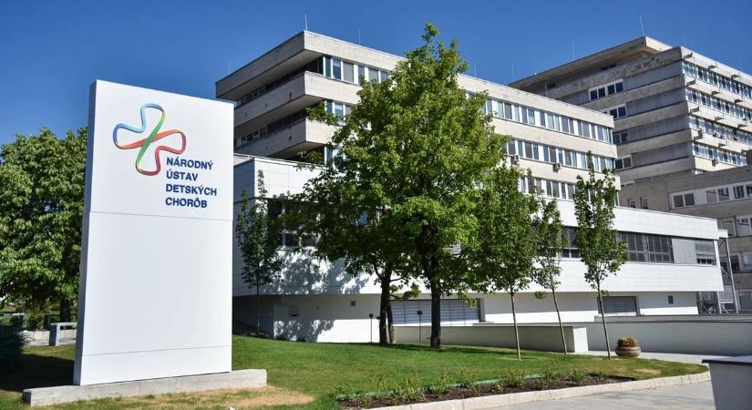 Elhunyt a 11 éves kisfiú, aki fürdőzés közben agyevő amőbával fertőződött meg