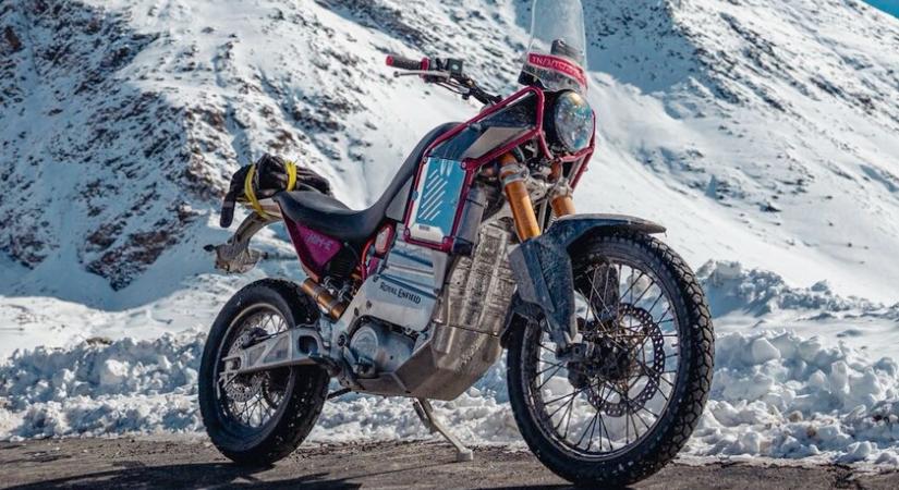 A Royal Enfield is bemutatta új elektromos motorját - Gázt neki? Ampert neki!