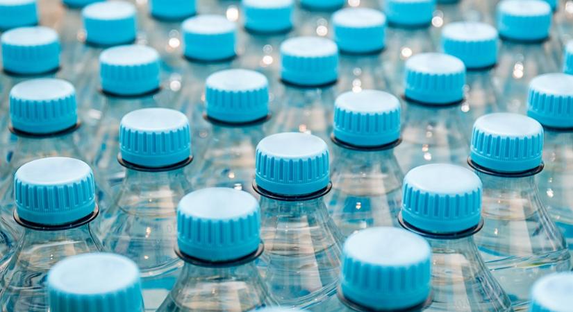 Hatalmas segítséget nyújtott az Aqua-Lorenzo a csőtörés miatt bajba kerülteknek