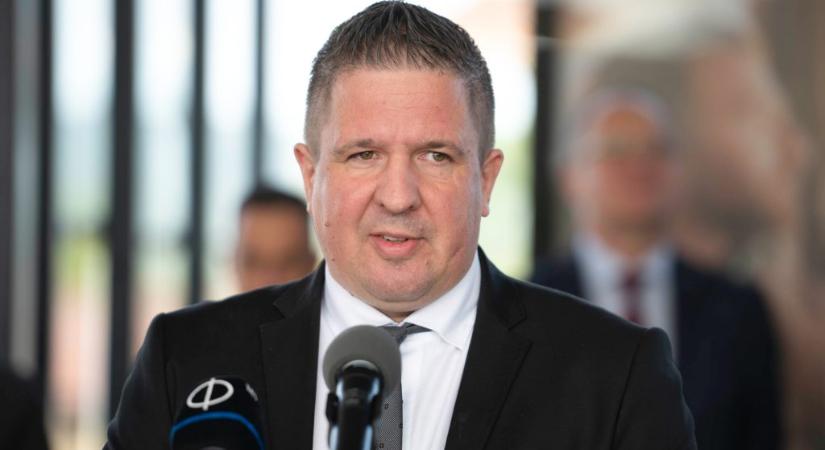 Távozik Lázár János tárcájától a közlekedésstratégiáért felelős helyettes államtitkár
