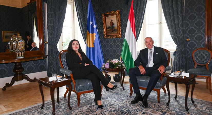 Koszovói vendég járt a Sándor-palotában