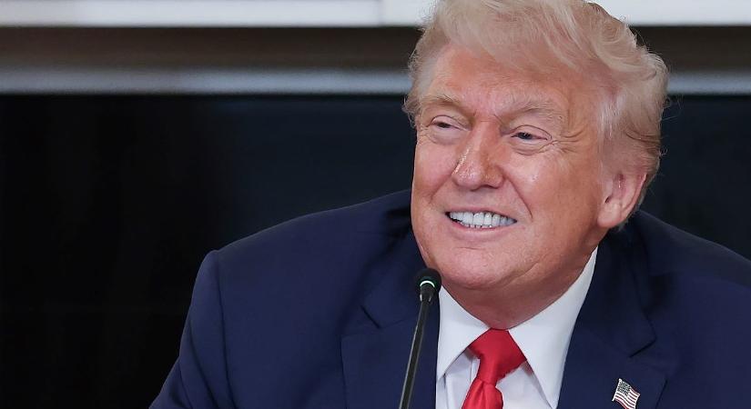 Trump mit szólhat ehhez? A szakértői várakozást is alulmúlta az amerikaiak fogyasztása - Napi.hu