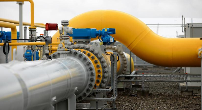 Az Európai Bizottság 2027 végéig kivezetné az orosz energiát, Magyarország nem vétózhat - Népszava