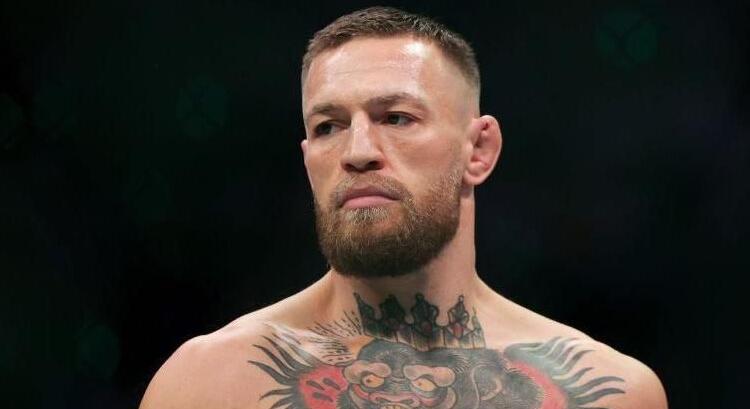 Conor McGregor megint alkotott, két ütéssel ütött ki valakit egy night clubban - TotalDamage