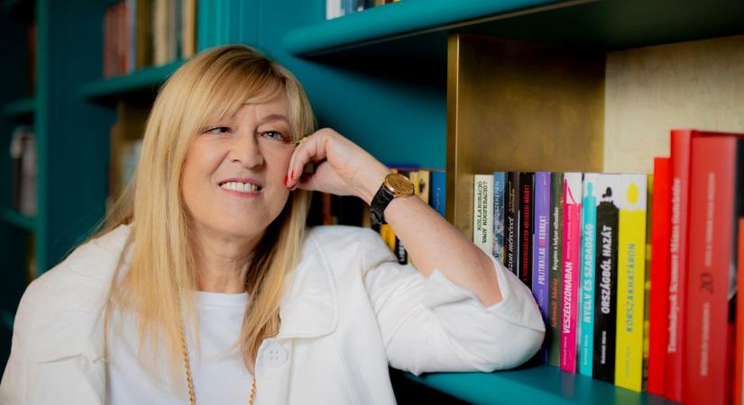 „Csapdába sétált Európa!” – Schmidt Mária keményen kiosztotta az uniós elitet - HírTV