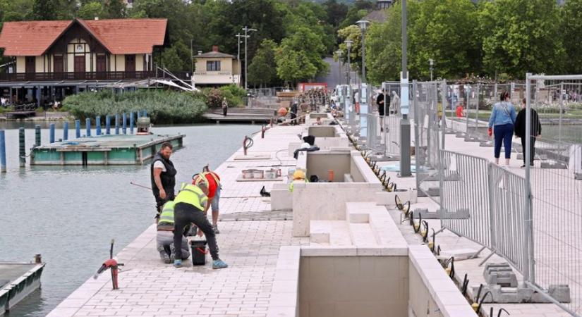 Augusztusban adják át a megújult balatonfüredi mólót - hírbalaton