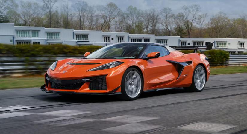 Villanyautókat aláz le gyorsulásban az 1268 lóerős V8-as új hibrid Corvette - HVG - Autó