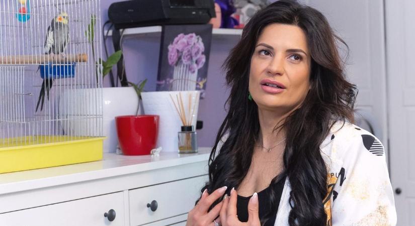 „Aranyásó p*csa!” – Dávid Petra támadások össztüzébe került értékrendje miatt - Ripost