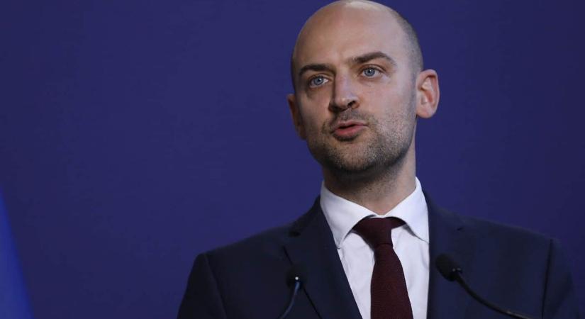 Franciaország azt tanácsolta Putyinnak, hogy ne a Közel-Keleten kezdje meg a „béke megteremtését”, hanem Ukrajnában - Karpat.in.ua