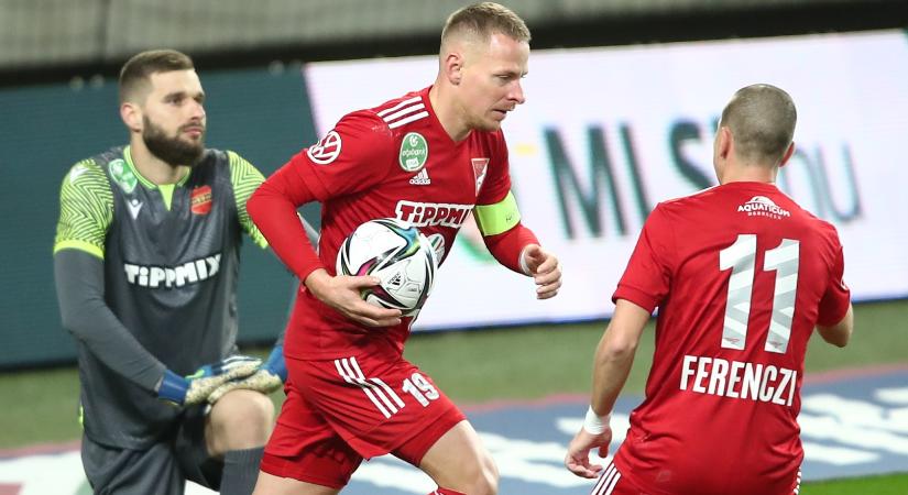 Távozókat jelentett be a DVSC, egyre biztosabb Dzsudzsák jövője - NB1