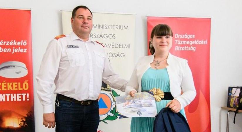 Különdíjas lett a tűzoltásról másképpen gondolkodó - Sonline