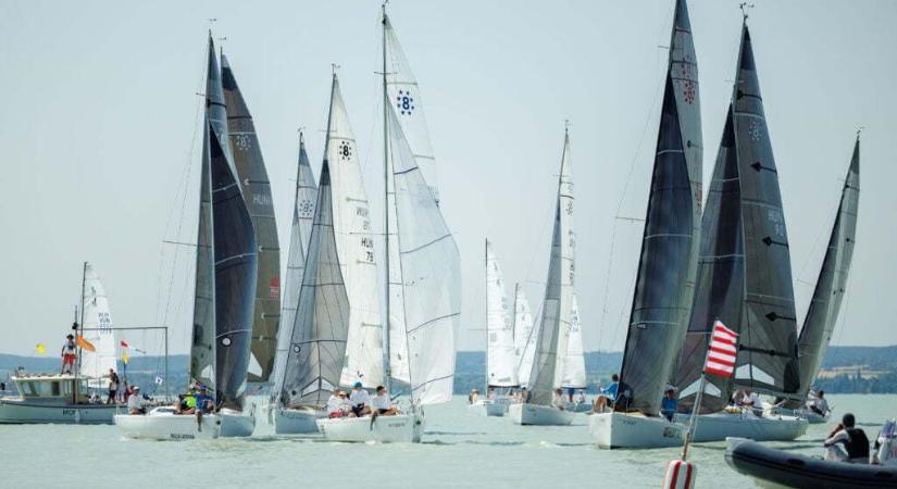 One Design Balaton Tour Csopakon: ezúttal életben maradt az elhaló keleti szél - Porthole