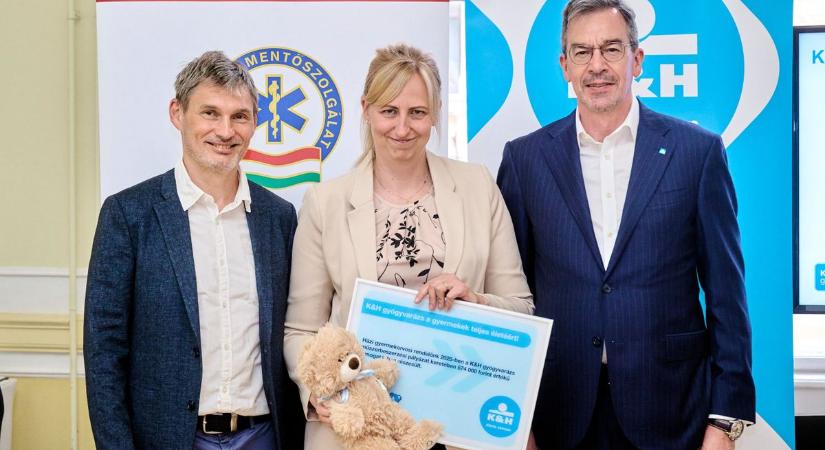 A kis betegek érdekében - ezúttal egy zalai gyermekorvos is támogatást kapott - Zaol