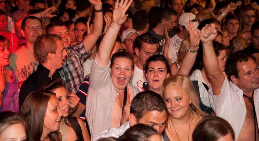 Retró visszatekintés: emlékszel még a Delta-bulikra, igaz? - Vaol