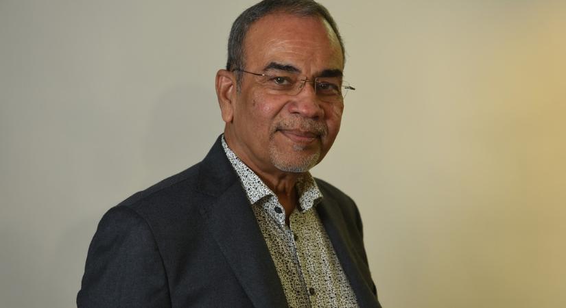 Joshi Bharat és a 17 évvel fiatalabb szerelme: „Mostantól férjnek és feleségnek hívjuk egymást” - Blikk - Kvíz