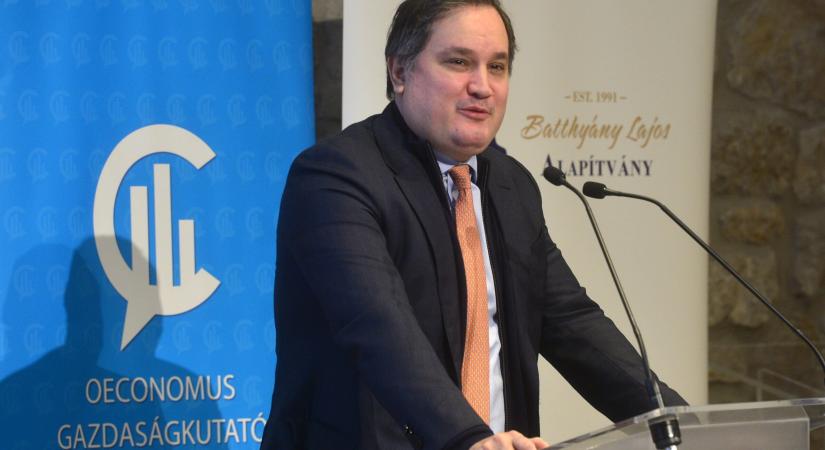 Repülőrajt helyett zuhanás: az évtized legrosszabb adatai érkeztek - naphire.hu