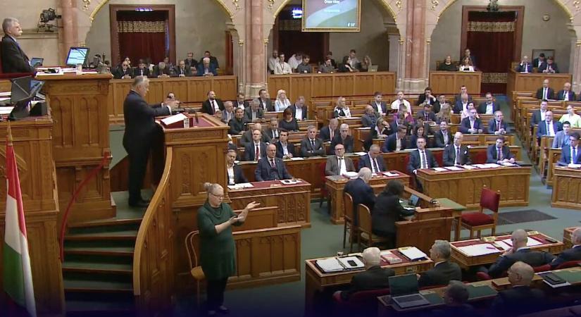Rossz vicc a kormány riogatása, míg az uniós pénzeket vissza nem szerzik - MFor