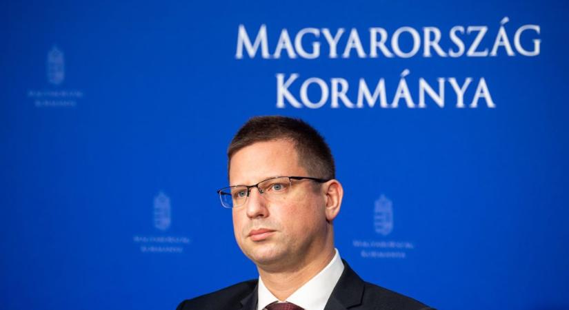 Kormányinfó: meghosszabbítják a kamatstopot, Brüsszel eljárást indított Magyarország ellen - 24.hu