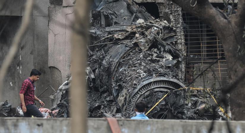 Így zuhant a halálba a 242 ember – szimuláción az Air India katasztrófája - Infostart