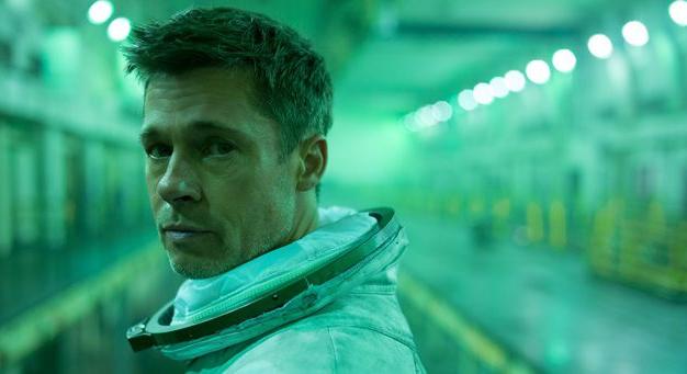 Kitálalt egy bennfentes: Brad Pitt olyat tett a forgatáson, amire senki sem számított - Filmezzünk!