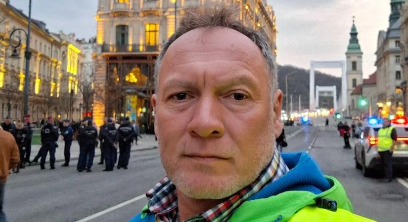 Megfosztották jogköreitől a zuglói alpolgármestert, mert megpofozott egy gyereket - Mandiner