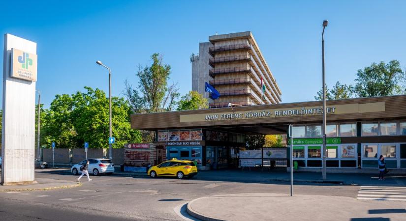 Kulja Andrásnak több orvos is jelezte, hogy 30 fok feletti hőmérsékletben zajlanak a műtétek a Jahn Ferenc Kórházban - 24.hu