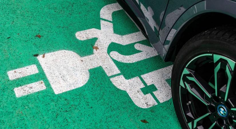Elektromos autók: még a tulajdonosok is bedőlnek a hamis híreszteléseknek - Totalcar