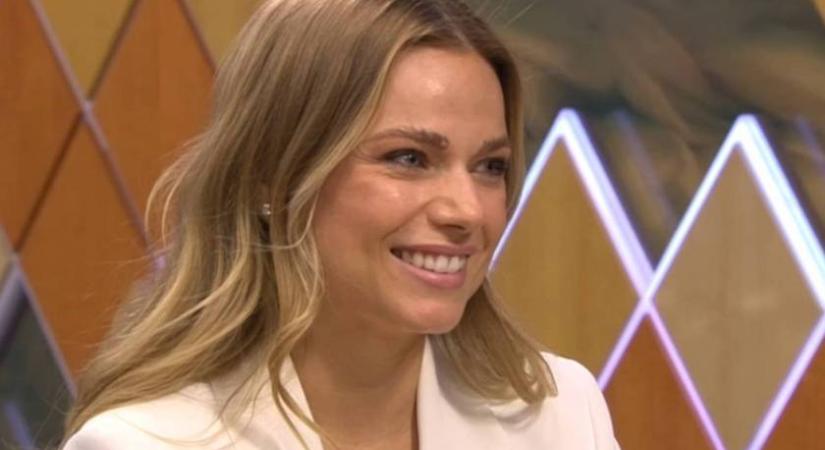 „Nagybetűs Nő” – Cserpes Laura nőies idomait bikiniben mutatta meg - Femina