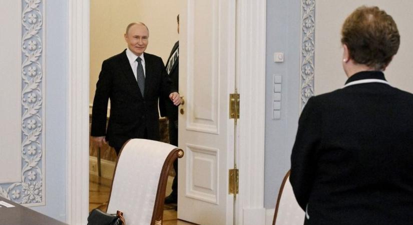 Vlagyimir Putyin kész találkozni Volodimir Zelenszkijjel, de akad egy bökkenő - VG