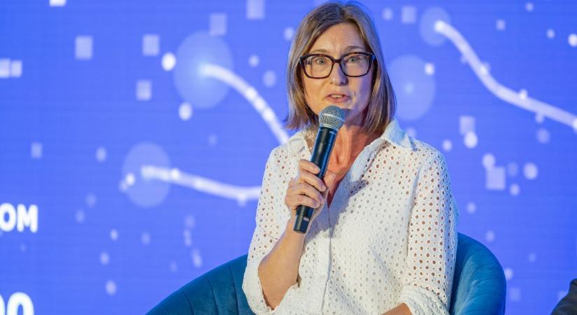 Milyen jelekre kell figyelnünk, ha nem akarjuk, hogy gyermekünk az LMBTQ-lobbi karjaiba hulljon? – brit szakértő a Mandinernek! - Mandiner